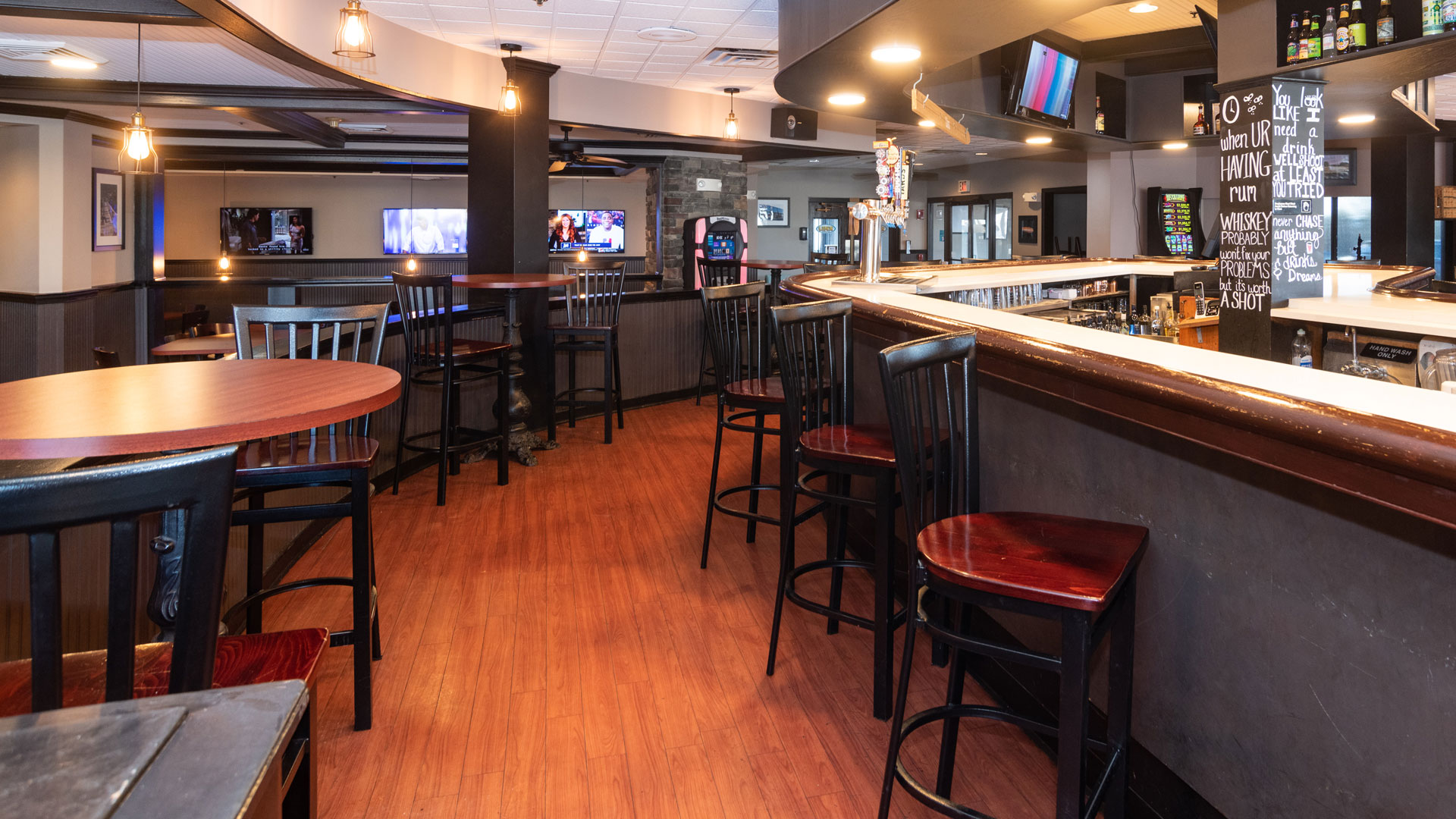 Bar photo 2